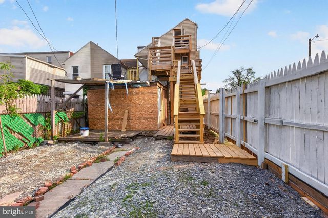 1348 VERNON ST, Harrisburg, PA 17104