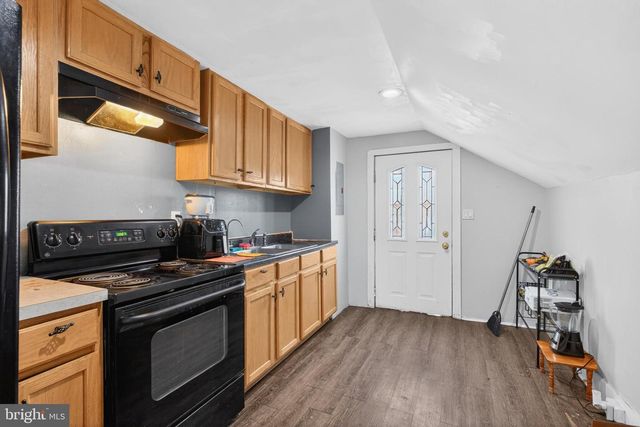 1348 VERNON ST, Harrisburg, PA 17104