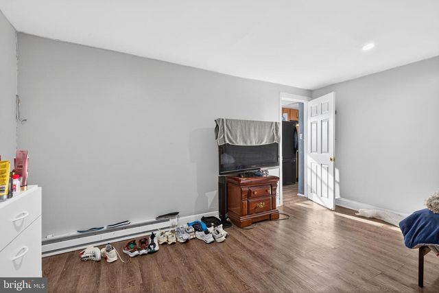 1348 VERNON ST, Harrisburg, PA 17104