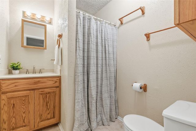 1711 Welsh Avenue, College Station, TX 77840