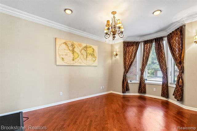 2115 Aldwin Drive, West Bloomfield, MI 48324