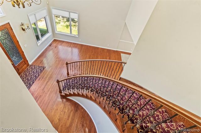 2115 Aldwin Drive, West Bloomfield, MI 48324