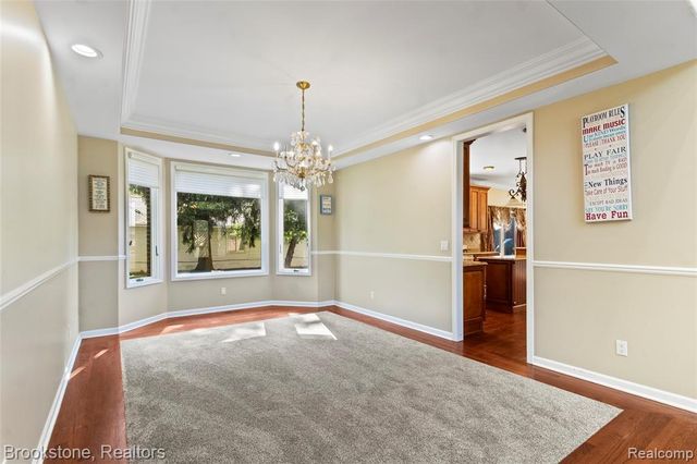 2115 Aldwin Drive, West Bloomfield, MI 48324