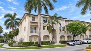 11401 NW 89th Street 111, Doral, FL 33178