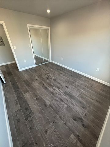 426 W 51st, Los Angeles, CA 90037