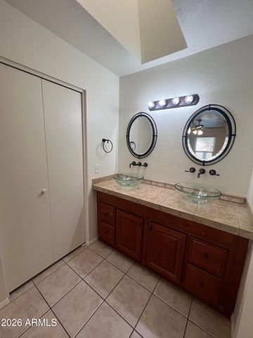 1321 E MORROW Drive, Phoenix, AZ 85024