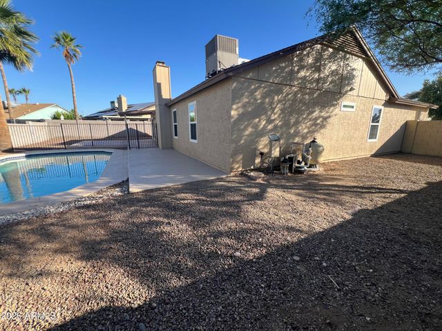 1321 E MORROW Drive, Phoenix, AZ 85024