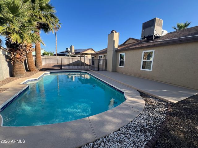 1321 E MORROW Drive, Phoenix, AZ 85024