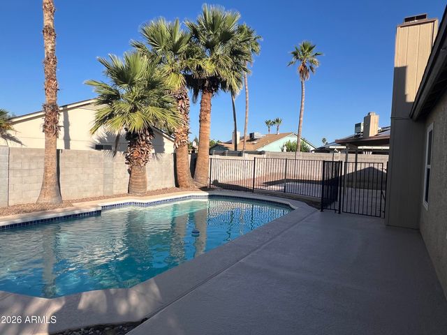 1321 E MORROW Drive, Phoenix, AZ 85024