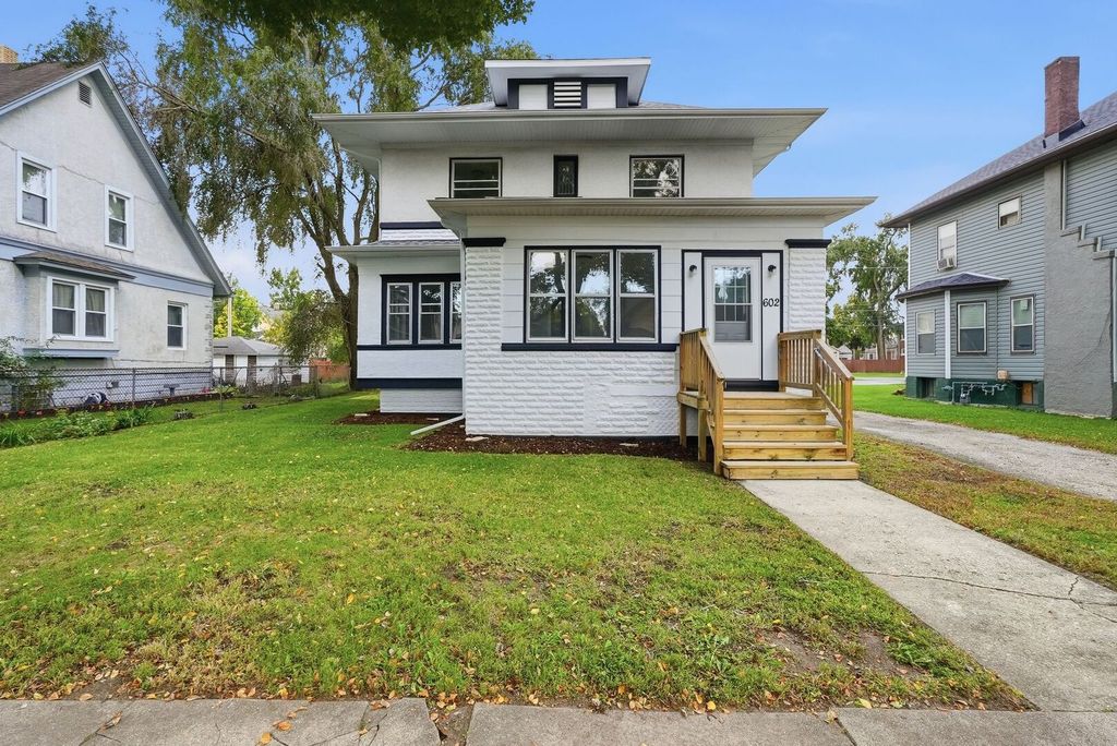 602 Whitley Avenue, Joliet, IL 60433 — exterior