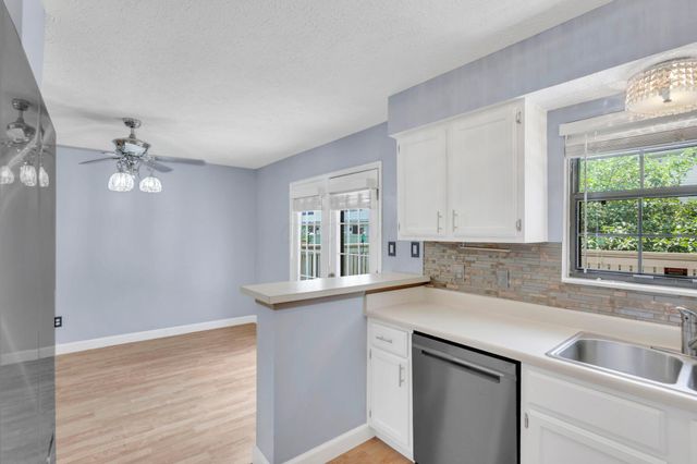 1261 Somerset Way, Pickerington, OH 43147