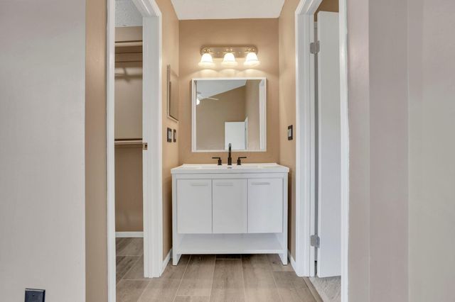 1261 Somerset Way, Pickerington, OH 43147