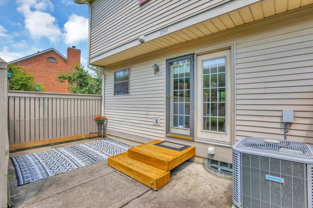 1261 Somerset Way, Pickerington, OH 43147