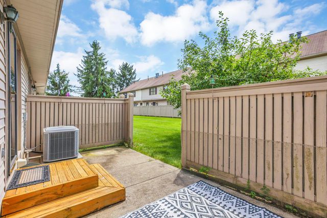 1261 Somerset Way, Pickerington, OH 43147