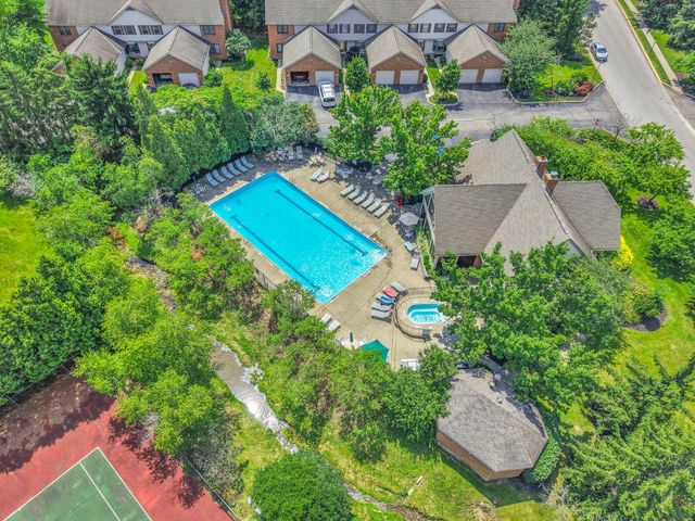 1261 Somerset Way, Pickerington, OH 43147