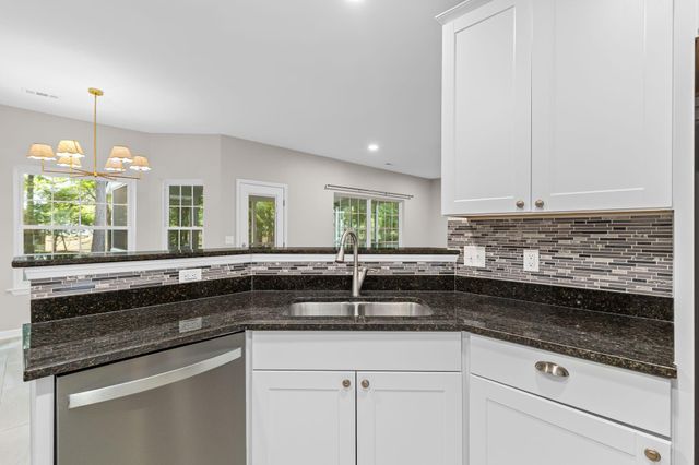 2813 Bottlebrush Court, Mount Pleasant, SC 29466