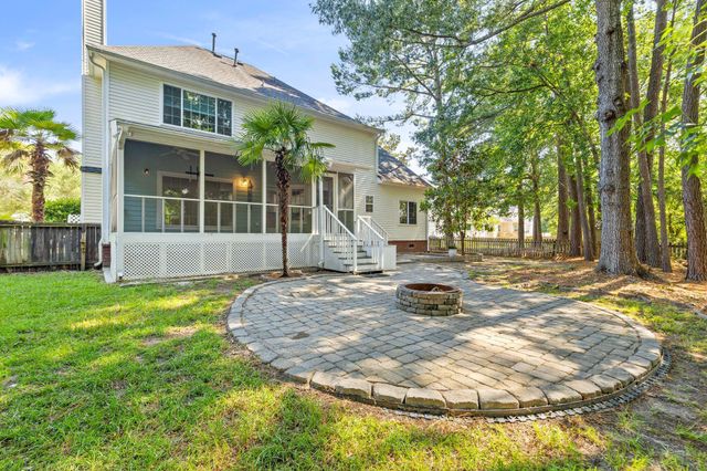 2813 Bottlebrush Court, Mount Pleasant, SC 29466