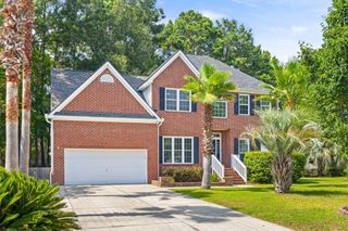 2813 Bottlebrush Court, Mount Pleasant, SC 29466