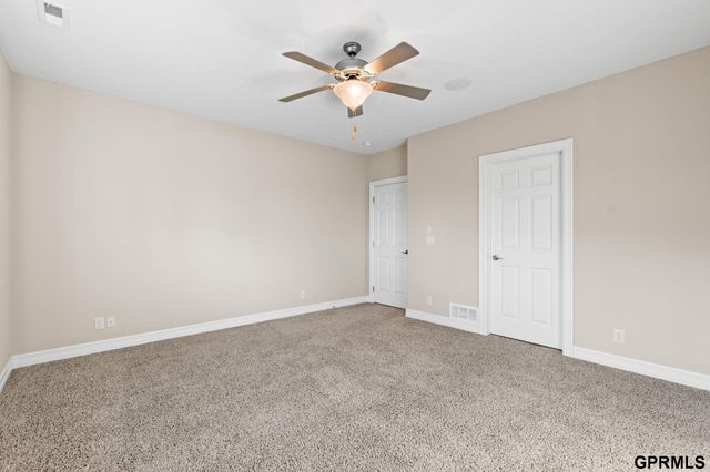 17055 Corby Street, Omaha, NE 68116