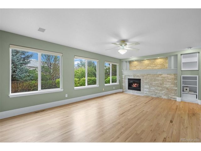 7837 Aravon Ct, Lone Tree, CO 80124