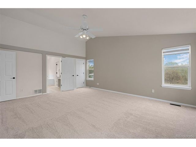 7837 Aravon Ct, Lone Tree, CO 80124