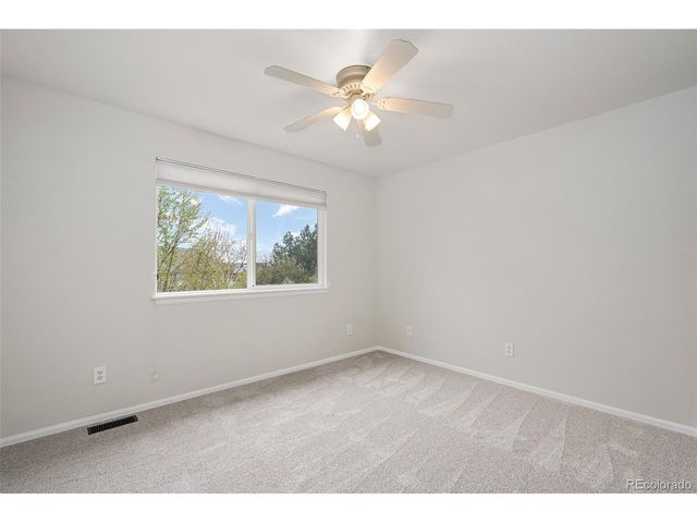 7837 Aravon Ct, Lone Tree, CO 80124