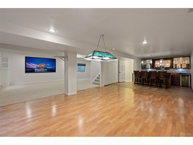 7837 Aravon Ct, Lone Tree, CO 80124