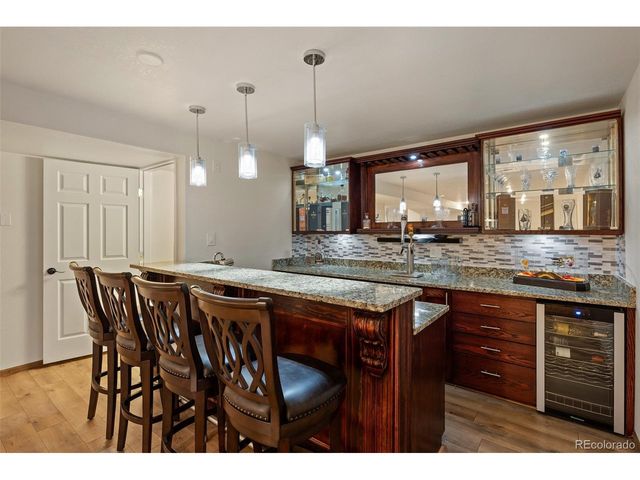 7837 Aravon Ct, Lone Tree, CO 80124