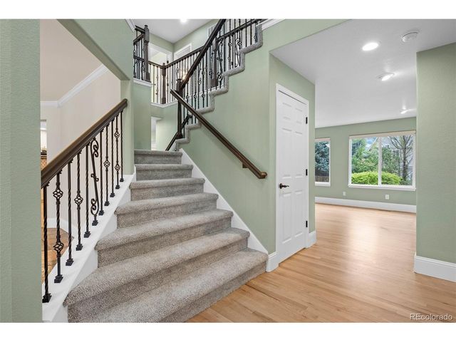7837 Aravon Ct, Lone Tree, CO 80124
