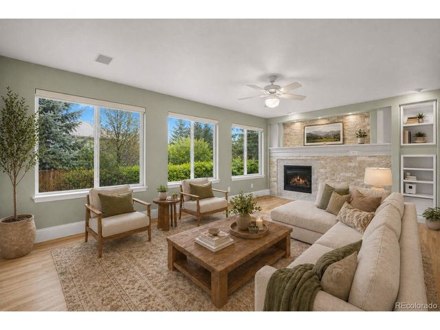 7837 Aravon Ct, Lone Tree, CO 80124