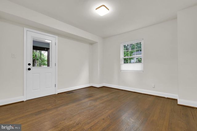 8407 HARTFORD AVE, Silver Spring, MD 20910