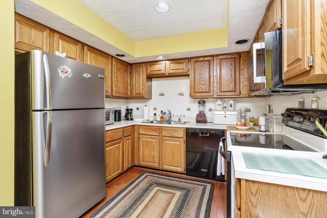 8285 BERRYFIELD DR, Baltimore, MD 21236