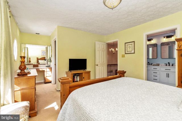 8285 BERRYFIELD DR, Baltimore, MD 21236