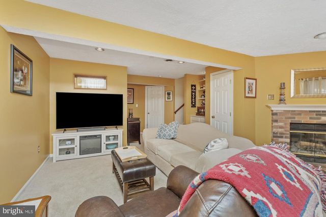 8285 BERRYFIELD DR, Baltimore, MD 21236