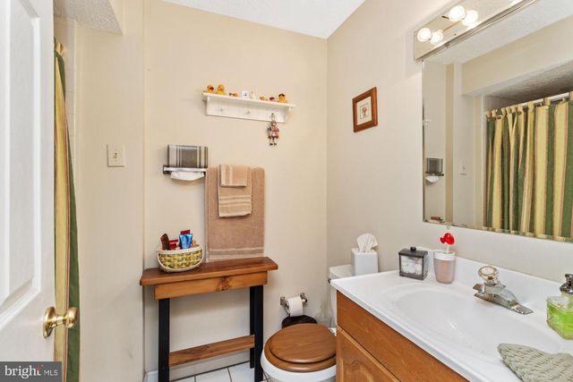 8285 BERRYFIELD DR, Baltimore, MD 21236