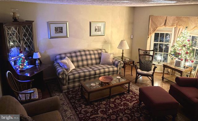 8285 BERRYFIELD DR, Baltimore, MD 21236