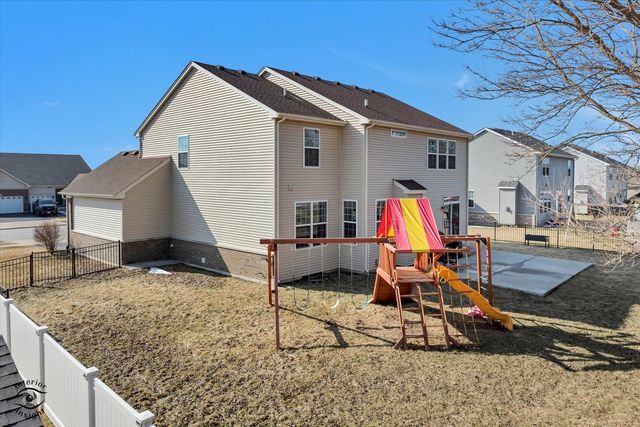 14860 W Carver Crossing, Manhattan, IL 60442