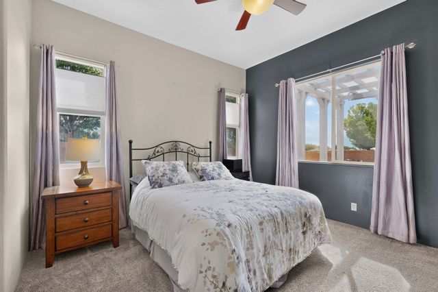 2 Blue Hill, Santa Fe, NM 87508