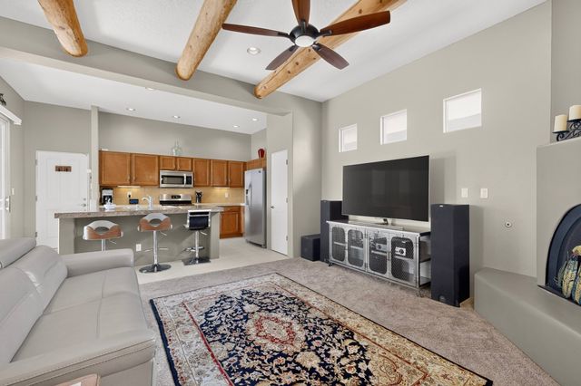 2 Blue Hill, Santa Fe, NM 87508