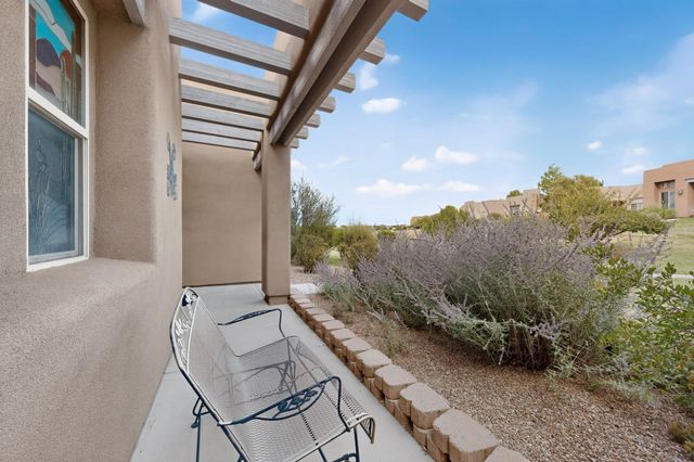2 Blue Hill, Santa Fe, NM 87508