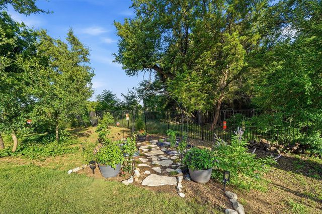 141 Blessing Ranch Estates DR, Liberty Hill, TX 78642
