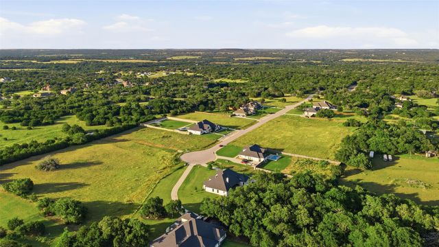 141 Blessing Ranch Estates DR, Liberty Hill, TX 78642