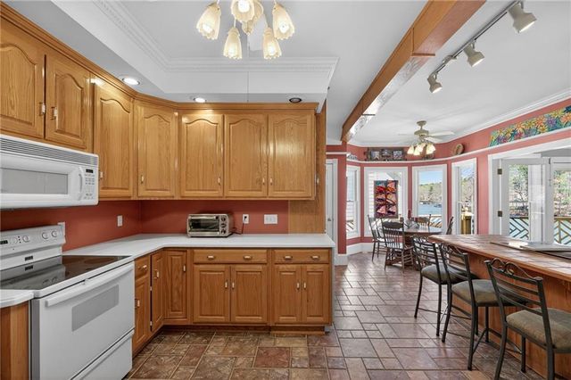 10003 Lakeview Parkway, Villa Rica, GA 30180