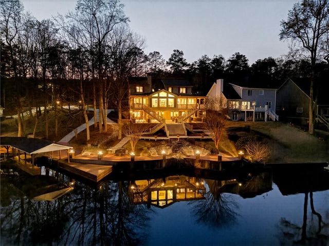 10003 Lakeview Parkway, Villa Rica, GA 30180