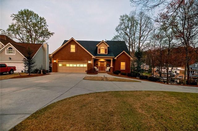 10003 Lakeview Parkway, Villa Rica, GA 30180