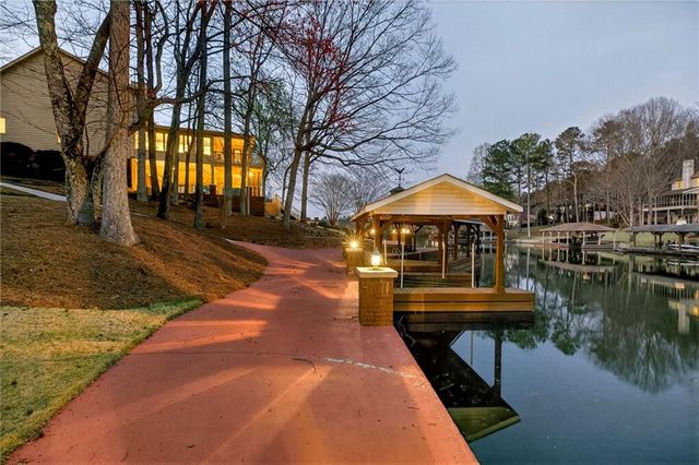 10003 Lakeview Parkway, Villa Rica, GA 30180