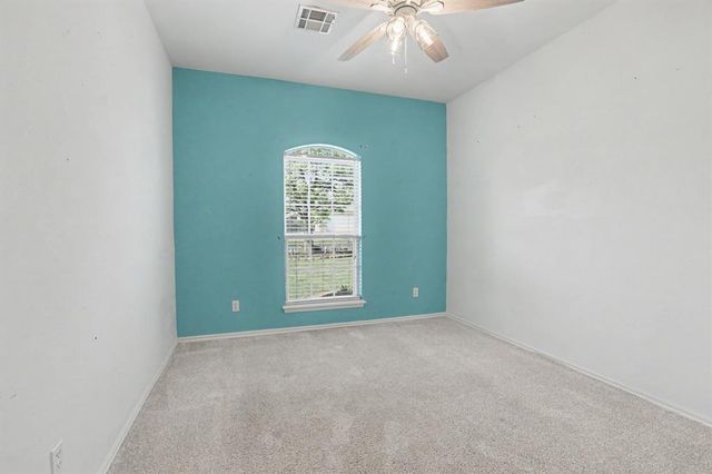 1832 Camden Way, Edmond, OK 73013