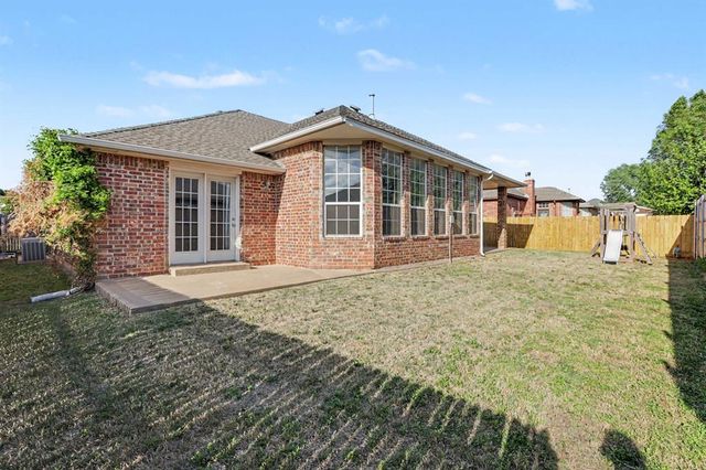 1832 Camden Way, Edmond, OK 73013