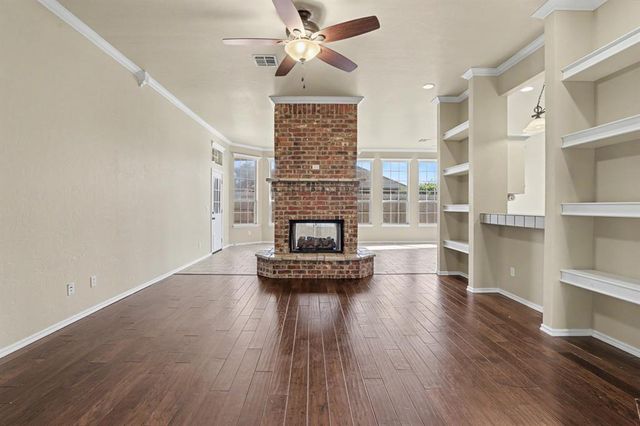 1832 Camden Way, Edmond, OK 73013