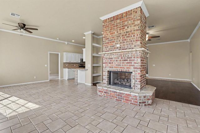 1832 Camden Way, Edmond, OK 73013